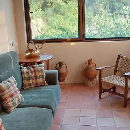 La Calma Montblanc Country house